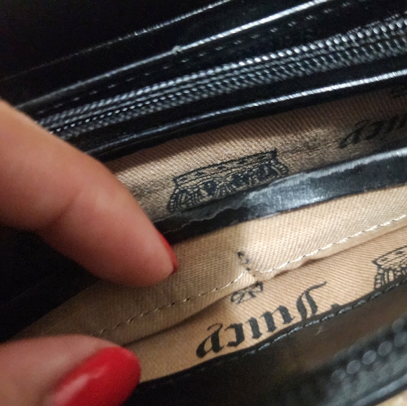 Juicy couture vintage black velour wallet - Picture 5 of 6